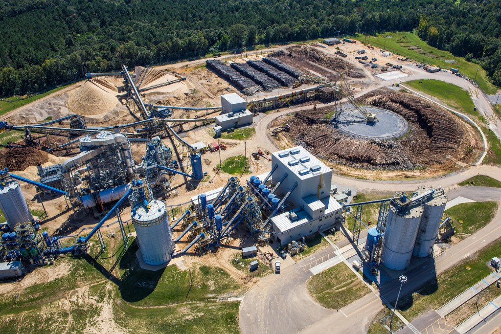 Mississippi biomass facility fined for emitting three times more air pollution than permitted